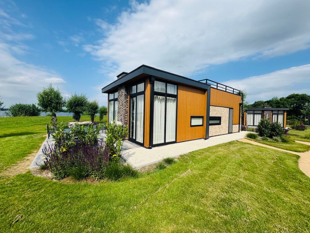 Vrijstaande woning te koop: Boekhorsterweg 21, Warmond