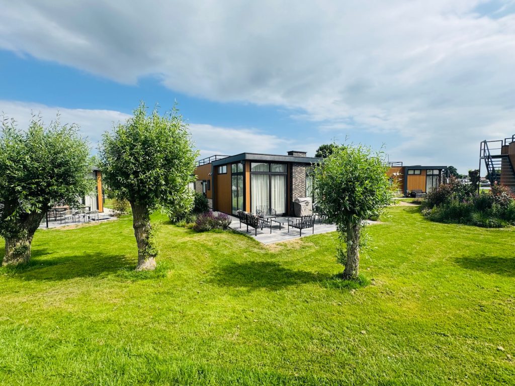 Vrijstaande woning te koop: Boekhorsterweg 21, Warmond