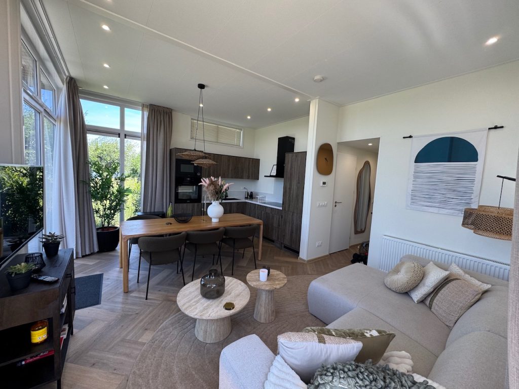 Vrijstaande woning te koop: Boekhorsterweg 21, Warmond