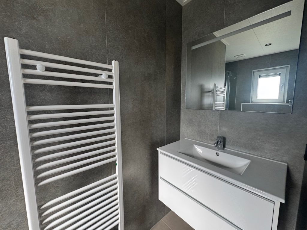 Vrijstaande woning te koop: Boekhorsterweg 21, Warmond