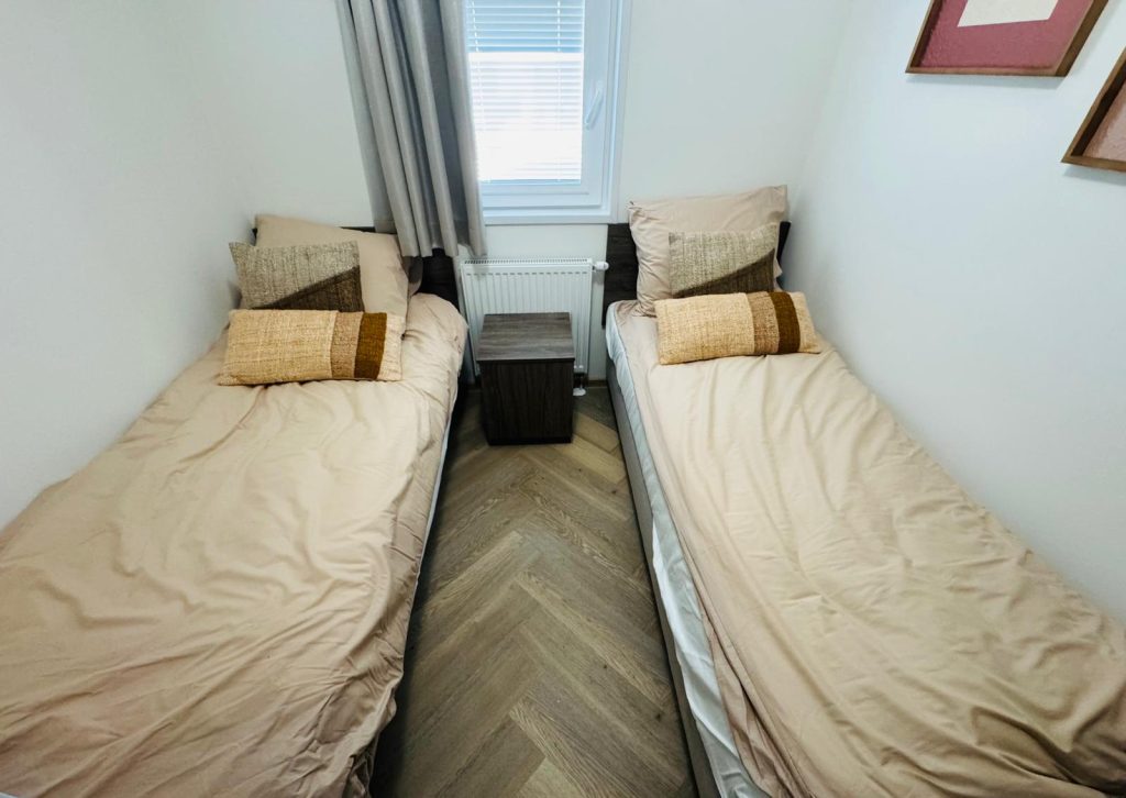 Vrijstaande woning te koop: Boekhorsterweg 21, Warmond
